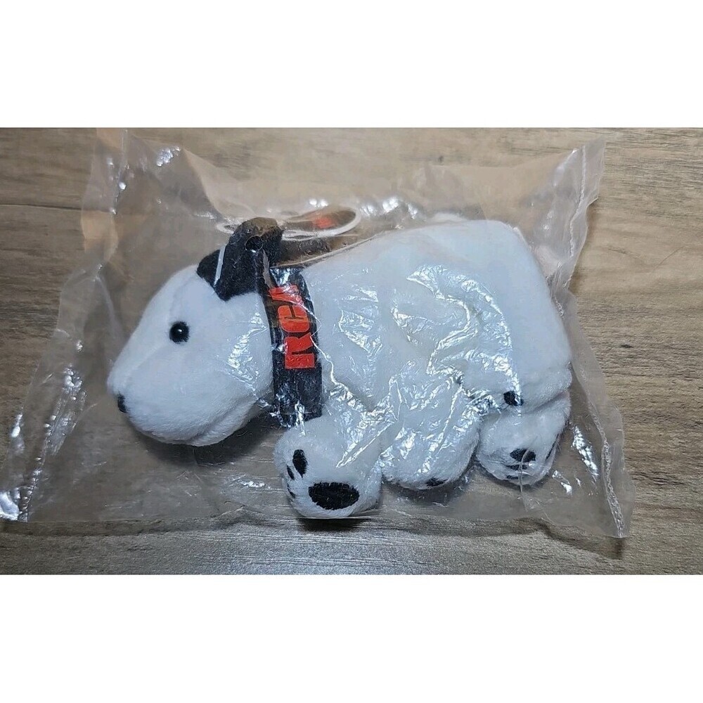 Vintage 1991 Promo RCA “Chipper” Dog Key Chain New In Packaging